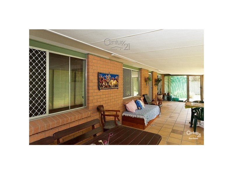 32 Vine Street, Redland Bay QLD 4165