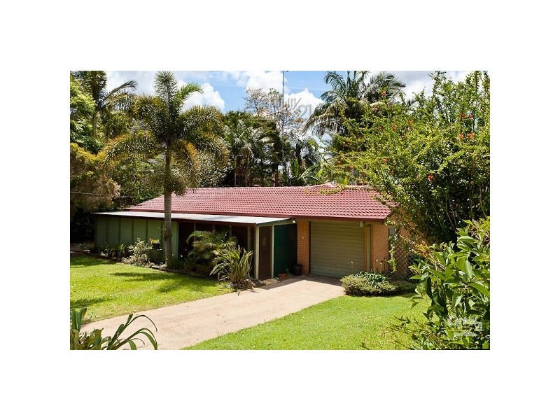 32 Vine Street, Redland Bay QLD 4165