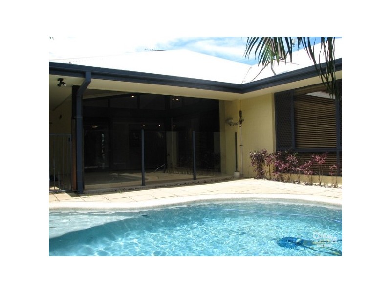 46 Attenborough Circuit, Redland Bay QLD 4165