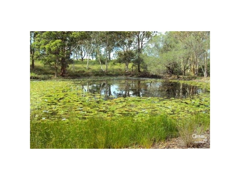 34 Giles Road, Redland Bay QLD 4165