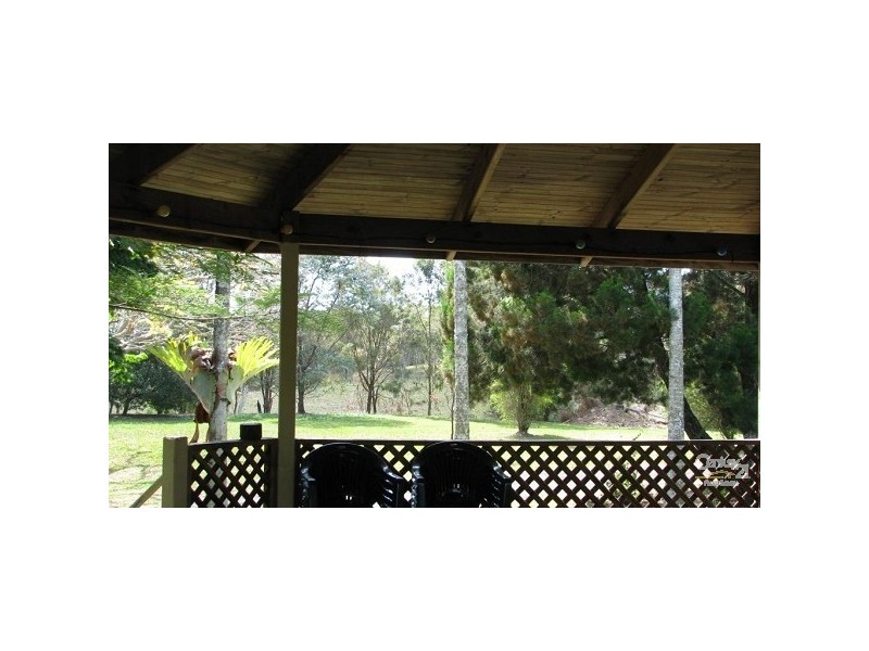 34 Giles Road, Redland Bay QLD 4165