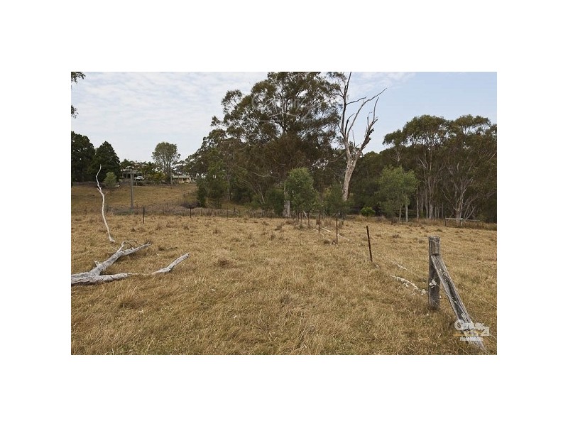 34 Giles Road, Redland Bay QLD 4165