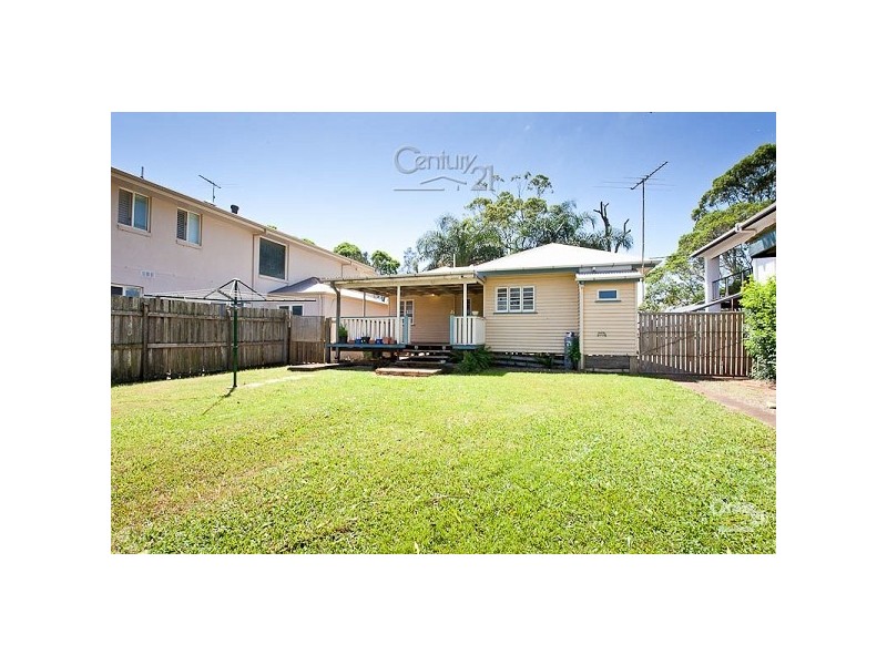 329 Esplanade, Redland Bay QLD 4165