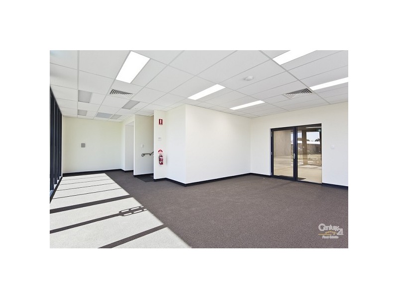 12 Lennox Drive, Redland Bay QLD 4165