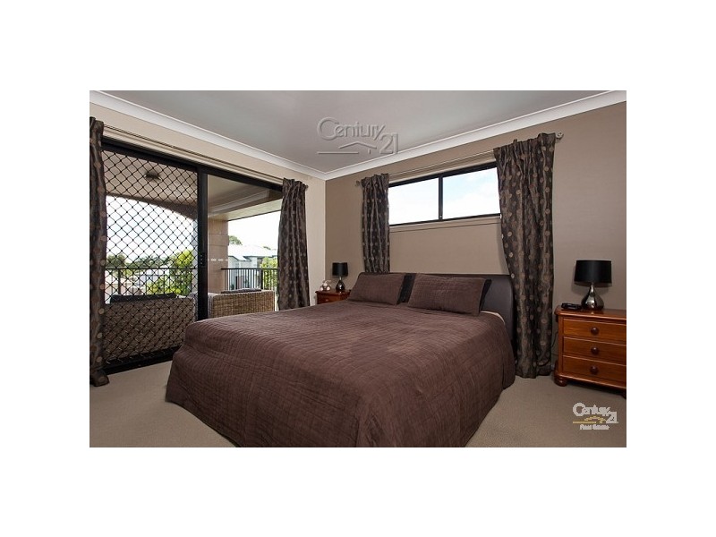 3 Seabrae Drive, Redland Bay QLD 4165