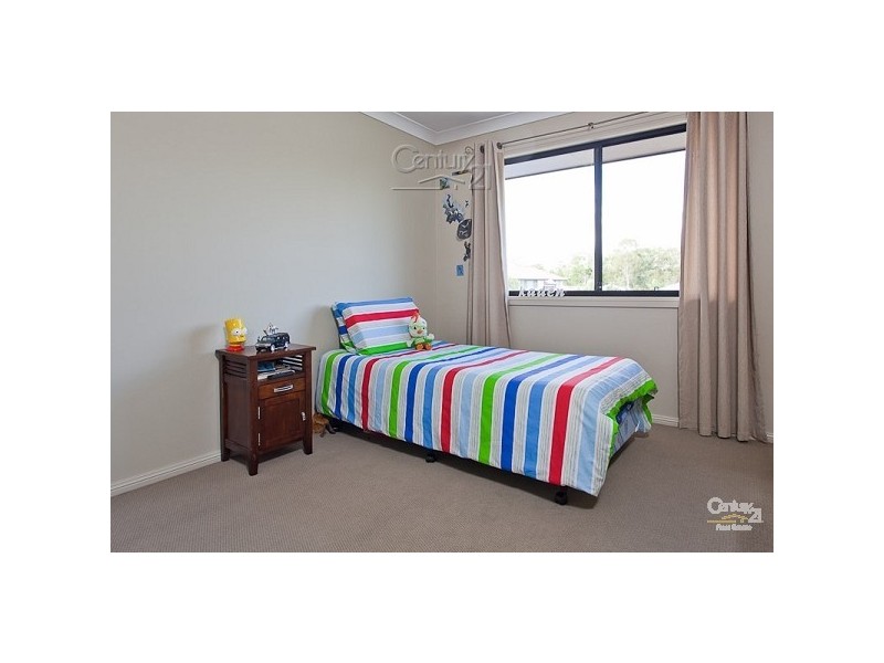 3 Seabrae Drive, Redland Bay QLD 4165