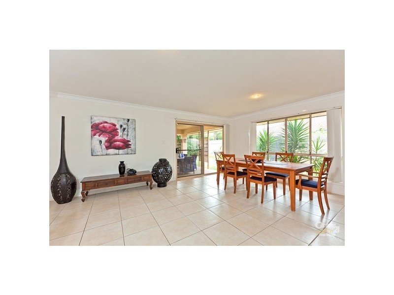 12 Aquila, Redland Bay QLD 4165