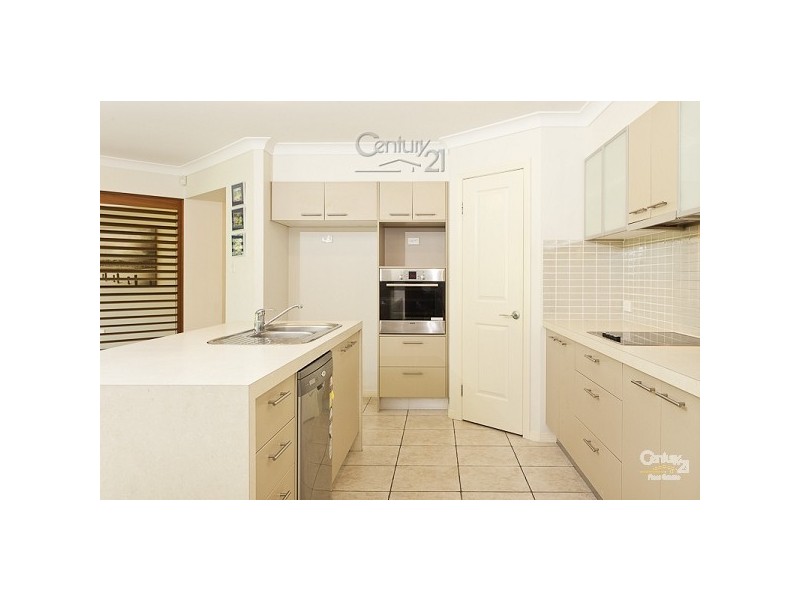 52 Habitat Drive, Redland Bay QLD 4165