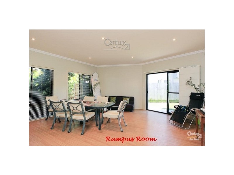 4 ST CLAIR COURT, Redland Bay QLD 4165