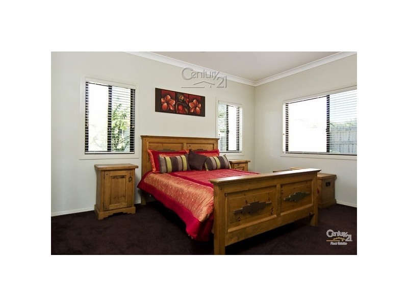 4 ST CLAIR COURT, Redland Bay QLD 4165