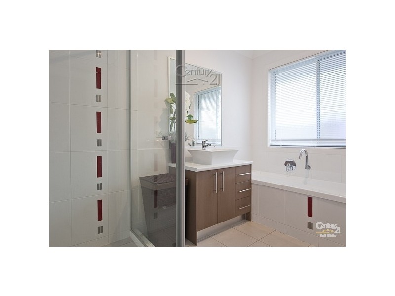 8 Village Dve, Mount Cotton QLD 4165