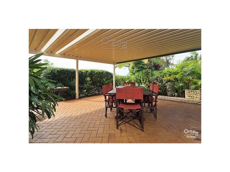 3 Viewfield Street, Redland Bay QLD 4165