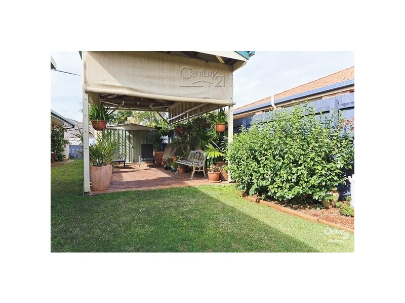 3 Viewfield Street, Redland Bay QLD 4165