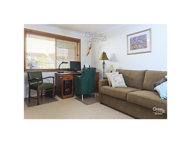 3 Viewfield Street, Redland Bay QLD 4165