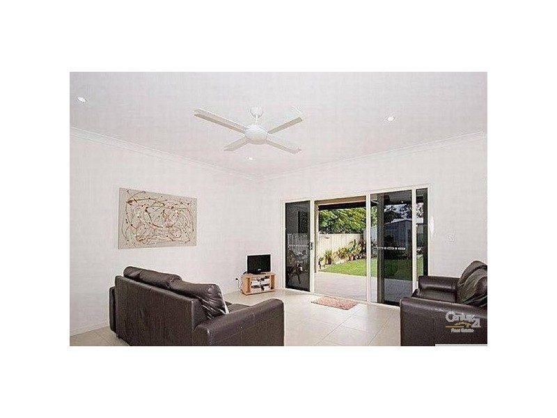 79 Dart Street, Redland Bay QLD 4165