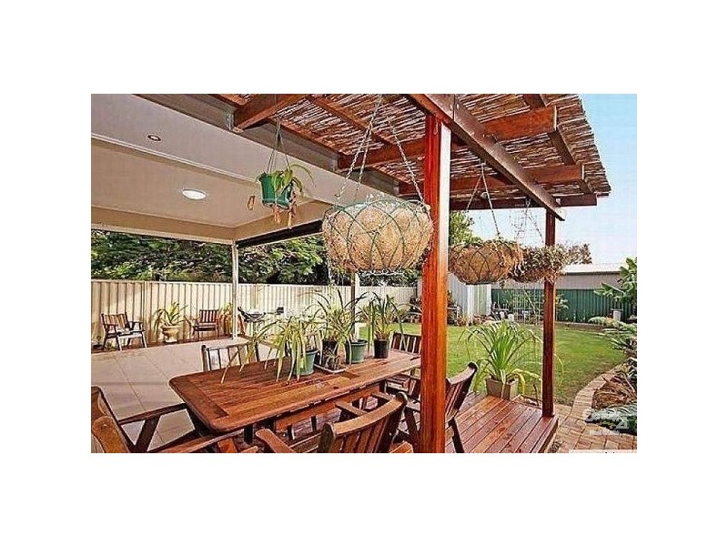 79 Dart Street, Redland Bay QLD 4165