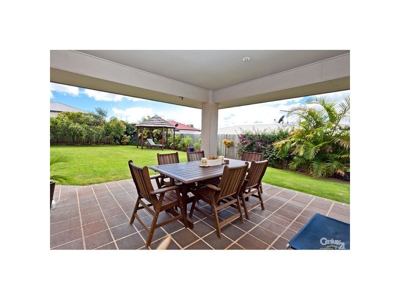 15 Cole, Redland Bay QLD 4165