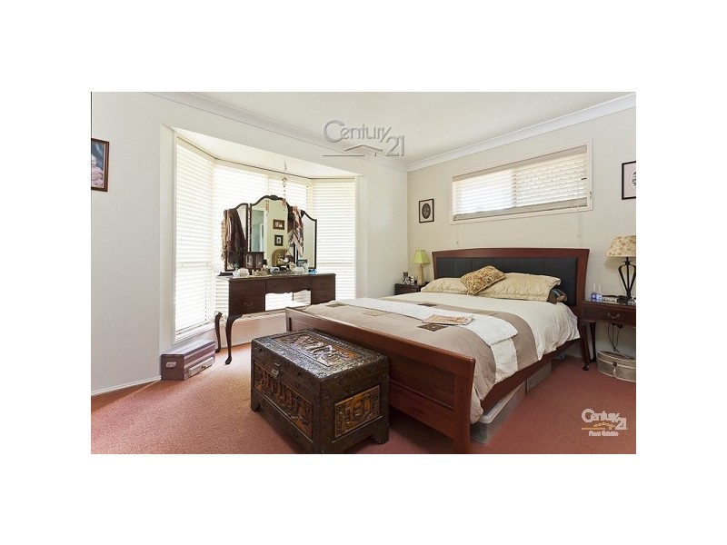 12 Niblick Way, Redland Bay QLD 4165