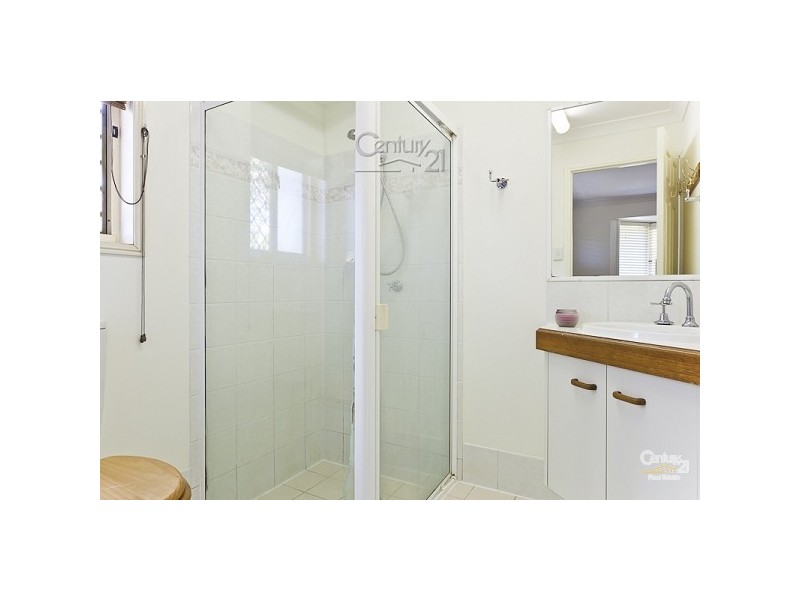 12 Niblick Way, Redland Bay QLD 4165