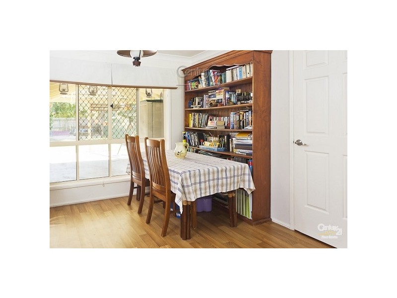 12 Niblick Way, Redland Bay QLD 4165