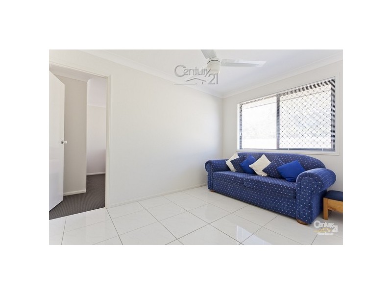 15 Magnetic Place, Redland Bay QLD 4165