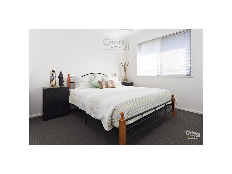 15 Magnetic Place, Redland Bay QLD 4165
