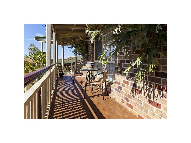 18 Viewfield Street, Redland Bay QLD 4165