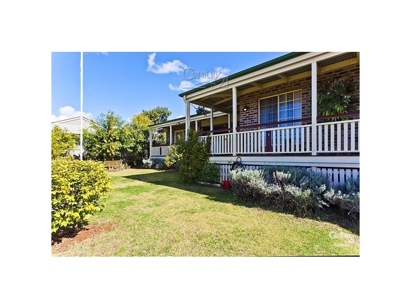 18 Viewfield Street, Redland Bay QLD 4165