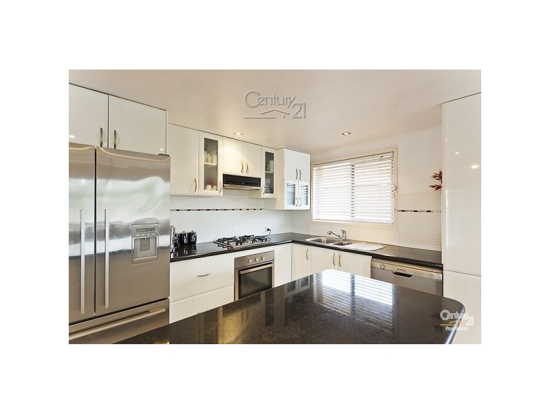 7 Tina Street, Redland Bay QLD 4165