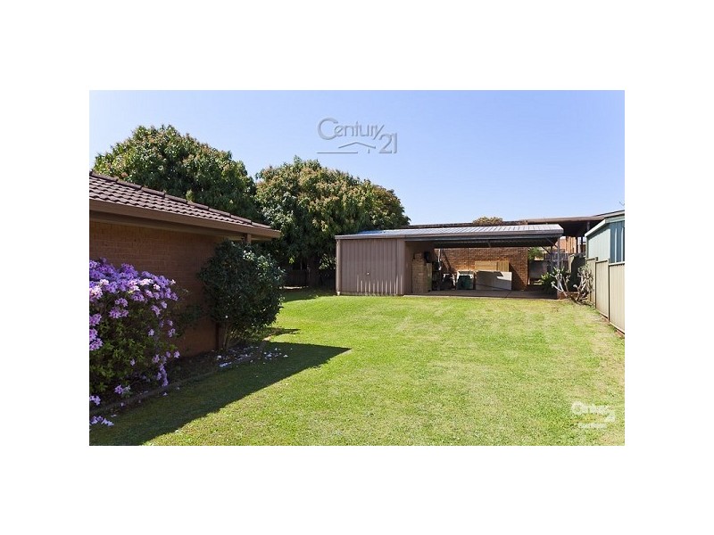 18 Mill Street, Redland Bay QLD 4165