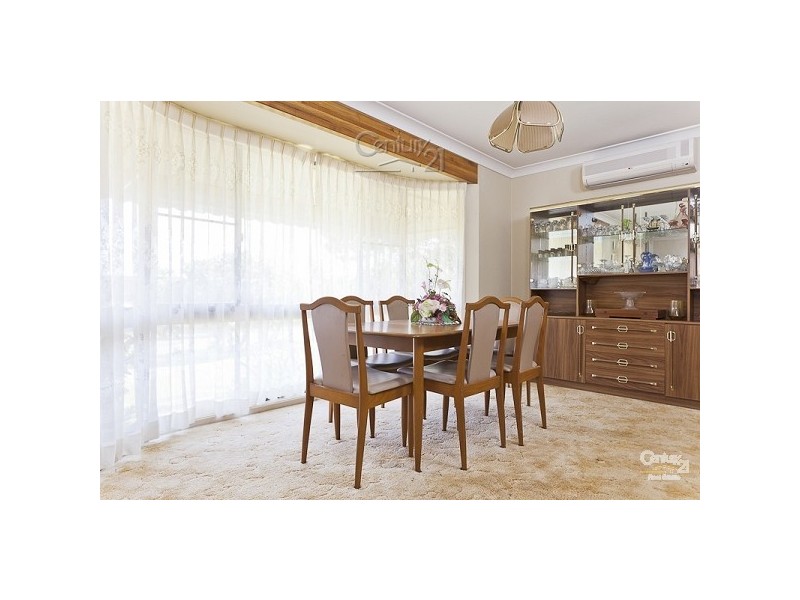 18 Mill Street, Redland Bay QLD 4165