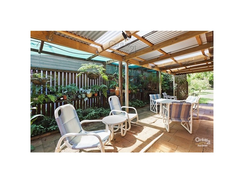 18 Mill Street, Redland Bay QLD 4165