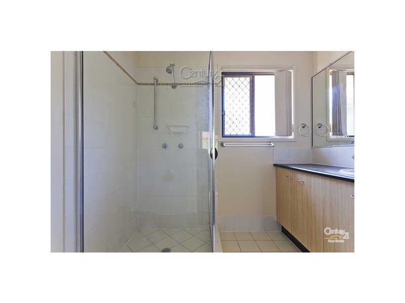 51 Bedarra St, Redland Bay QLD 4165