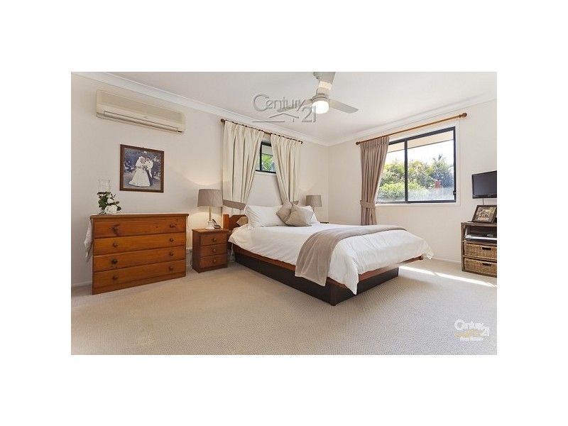 69 South St, Cleveland QLD 4163