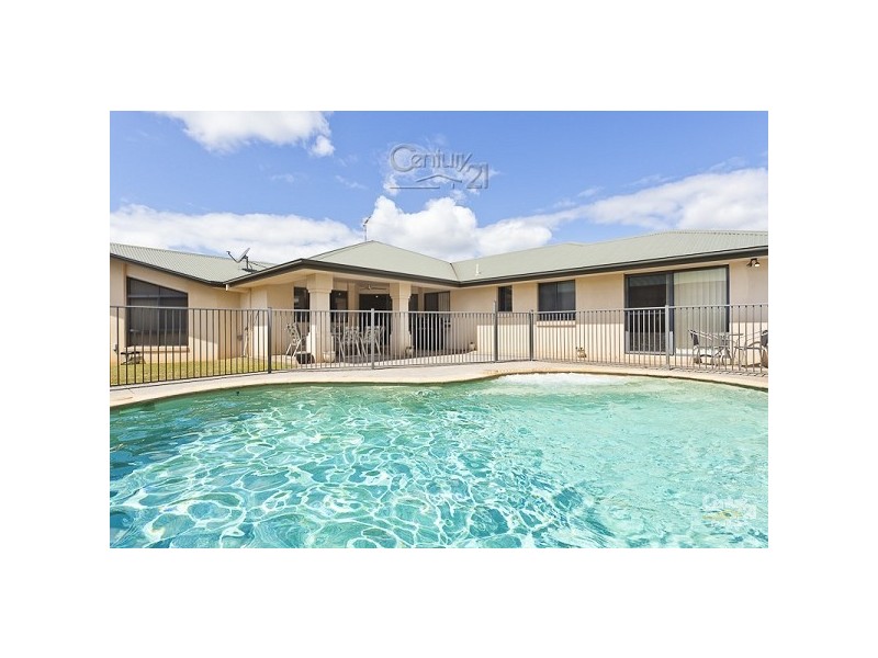 12 Butler Place, Redland Bay QLD 4165