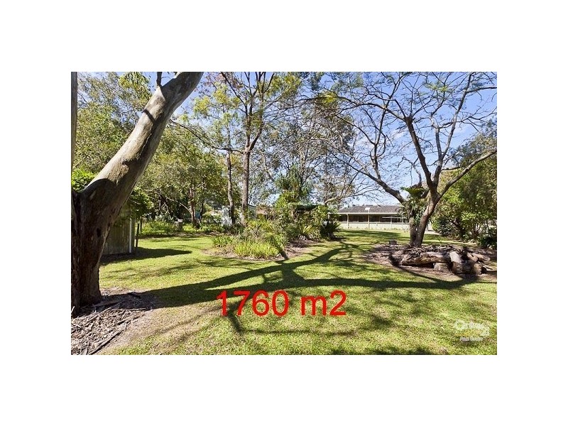 5 Pine Terrace, Redland Bay QLD 4165