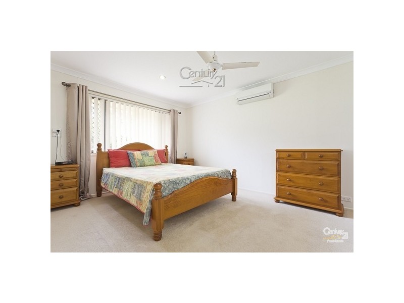 5 Pine Terrace, Redland Bay QLD 4165