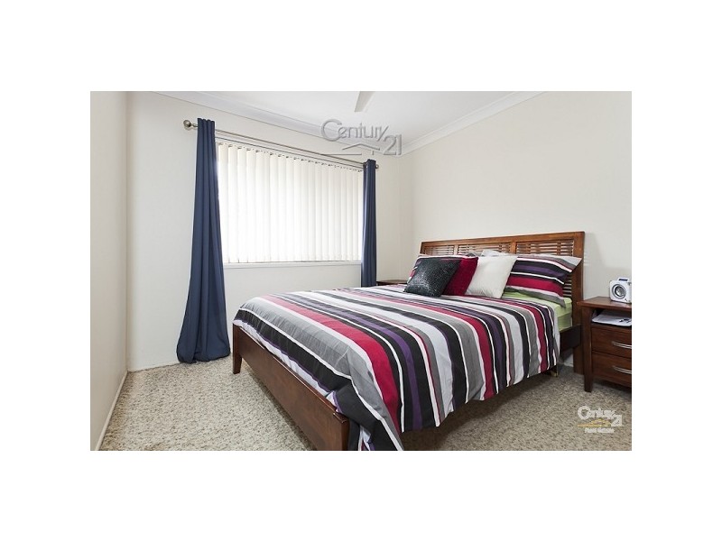 5 Pine Terrace, Redland Bay QLD 4165