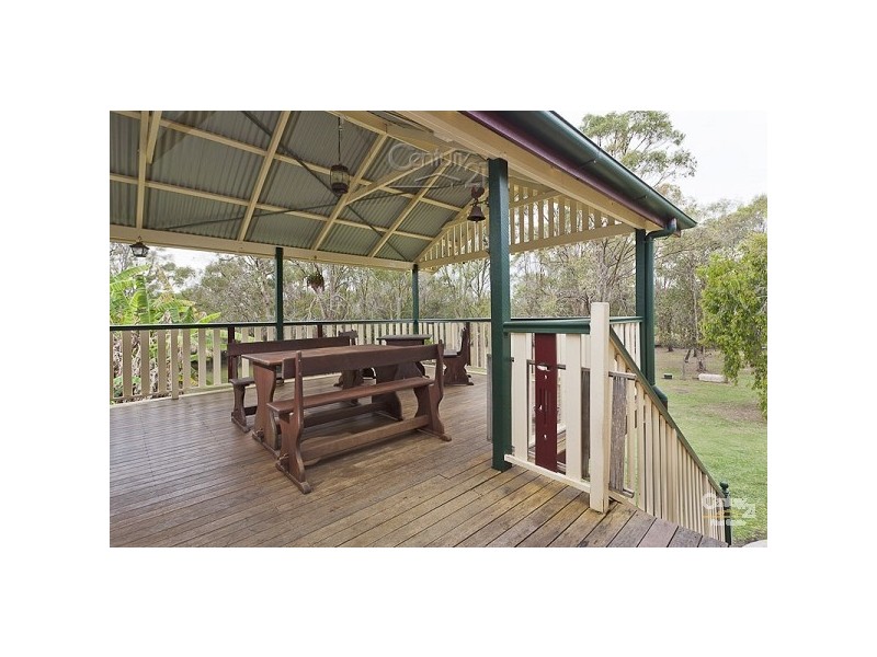 8 Hanlin Place, Victoria Point QLD 4165