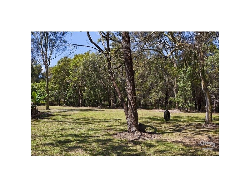 8 Hanlin Place, Victoria Point QLD 4165