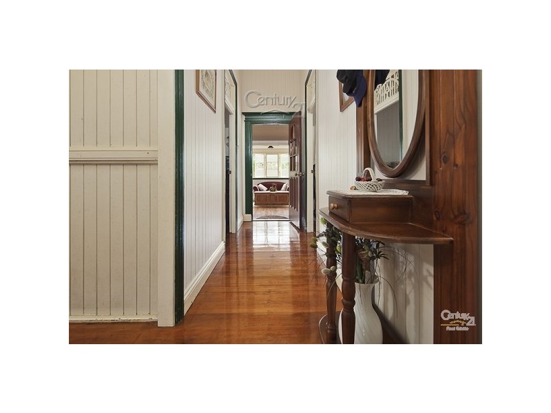 8 Hanlin Place, Victoria Point QLD 4165