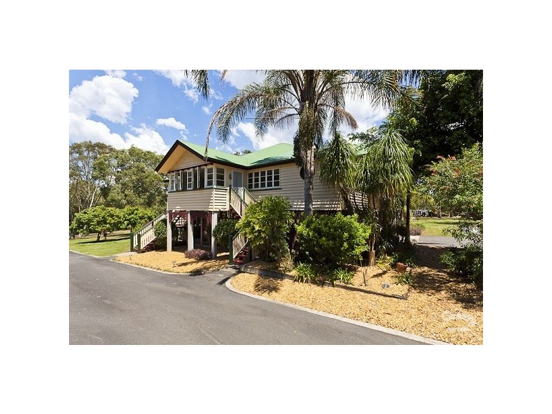 8 Hanlin Place, Victoria Point QLD 4165