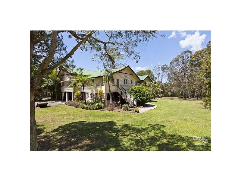 8 Hanlin Place, Victoria Point QLD 4165