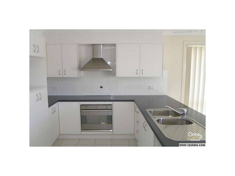 78 Collins St, Collingwood Park QLD 4301