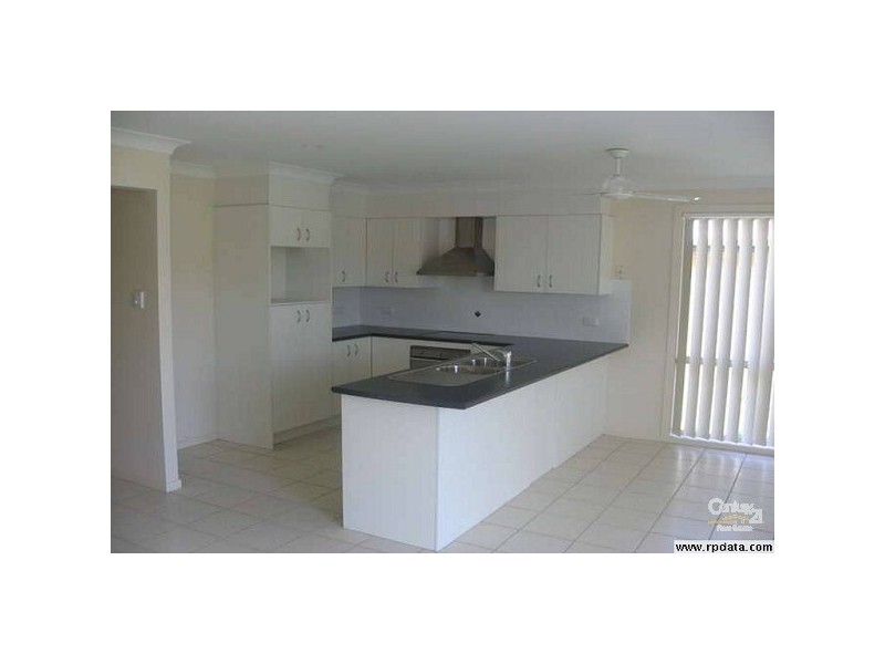 78 Collins St, Collingwood Park QLD 4301