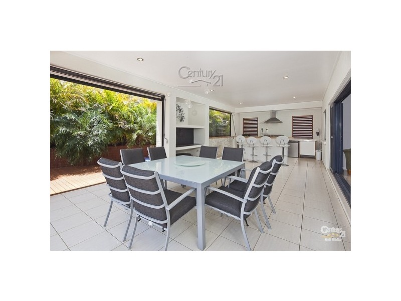12 Haslingden Dve, Redland Bay QLD 4165