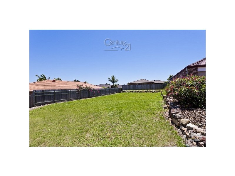 16 Lanyard Place, Redland Bay QLD 4165