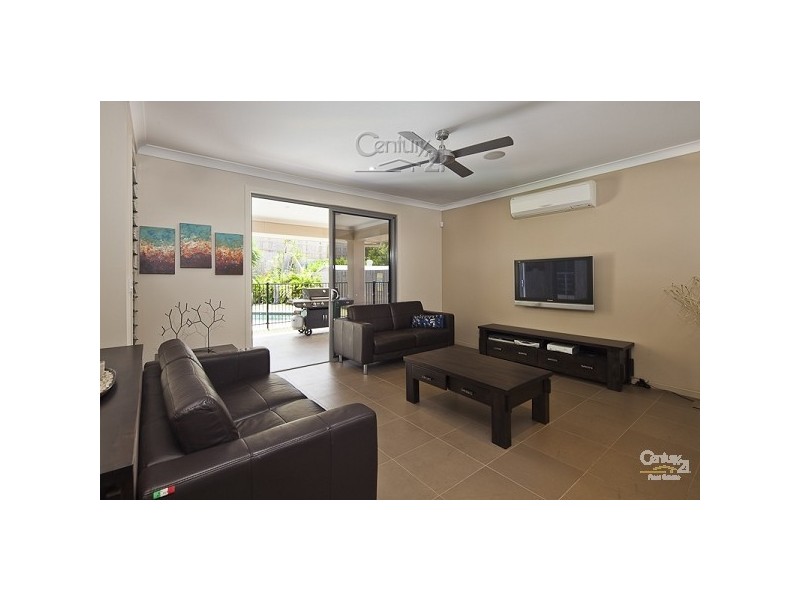 72 Denham Boulevard, Redland Bay QLD 4165