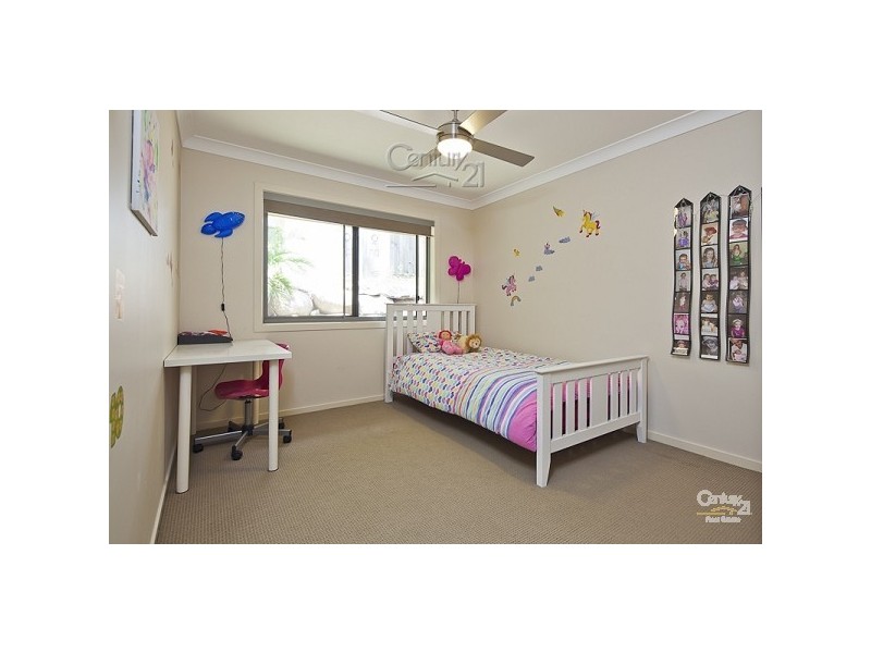 72 Denham Boulevard, Redland Bay QLD 4165
