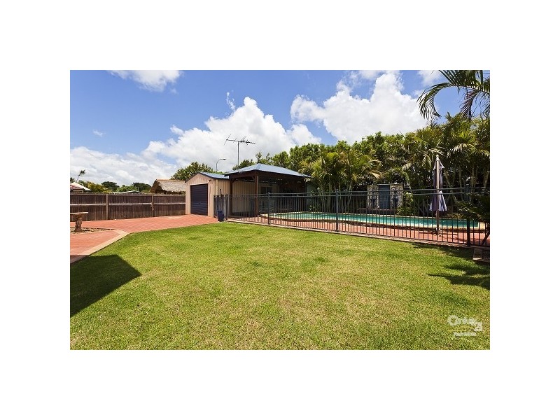 24 Kimbolton Drive, Redland Bay QLD 4165